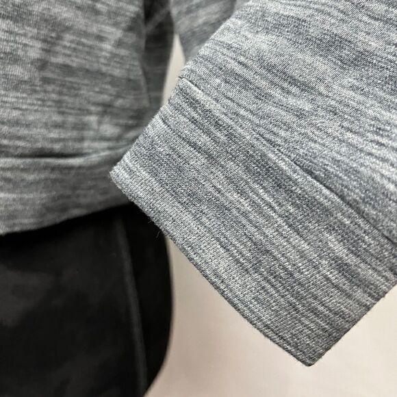 💎 Adidas Women's Xpressive Crop Sweatshirt - Picture 6 of 9